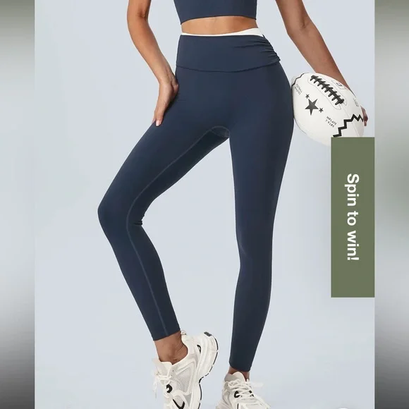 Berlook leggings and sports bra set - Picture 3 of 8